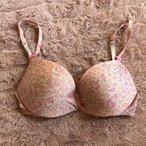 VS 32B bra